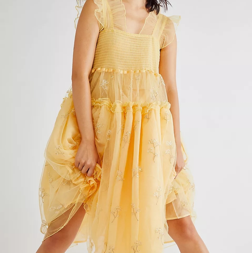 NWT Sister Jane Juliet Yellow Sequin Midi Dress